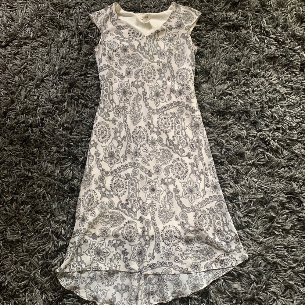 Ombre Black and white dress
